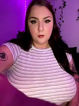 honeyviolet on StripChat