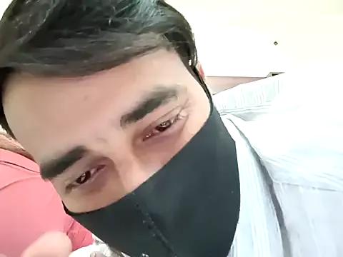 horny_milf_couple on StripChat