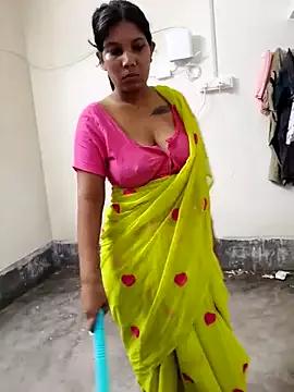 Hotty-Moni — Group on StripChat
