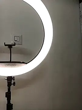 Indian_bhabhi01 on StripChat 