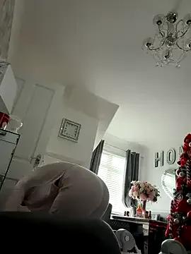 Irish_BarbieMilfx — ShowPussy&NipplePlay&LT2SexTape