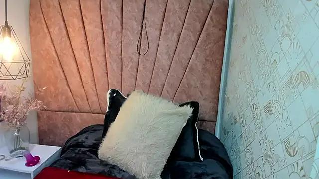 Issa_Milf__ — EROTIC NAKED DANCE + BLOWJOB