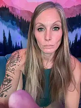 ItsDanniG — Vibe Cum Show