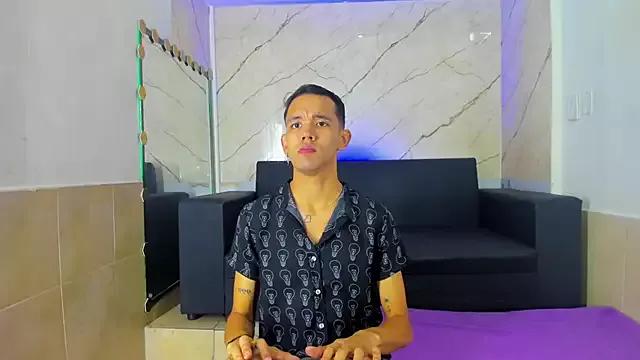 jeremytonner on StripChat 