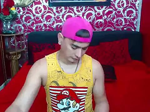 JHOVA23CM on StripChat