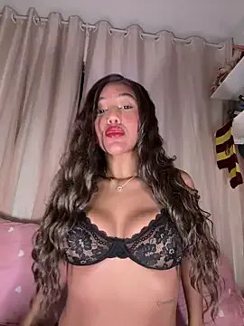 Kaiisa_ — Take off panties and zoom pussy