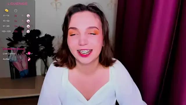 Freechat KindHazelHere_ on StripChat