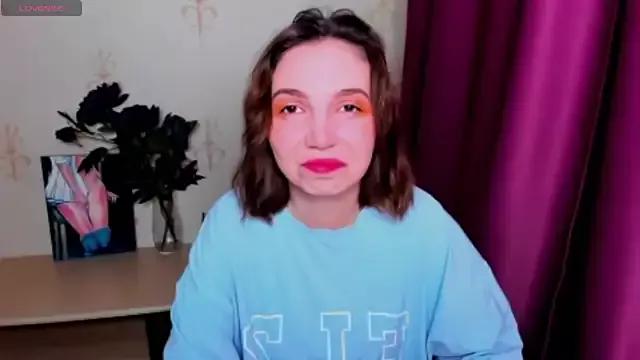 Freechat KindHazelHere_ on StripChat