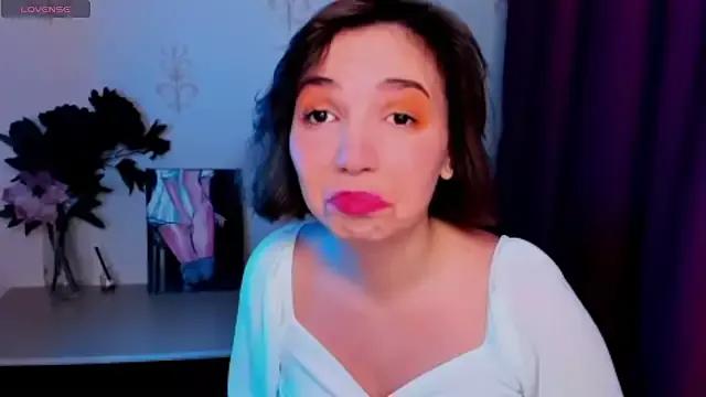 Freechat KindHazelHere_ on StripChat