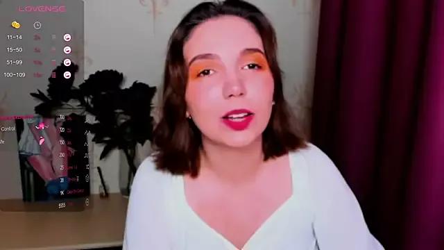 Freechat KindHazelHere_ on StripChat
