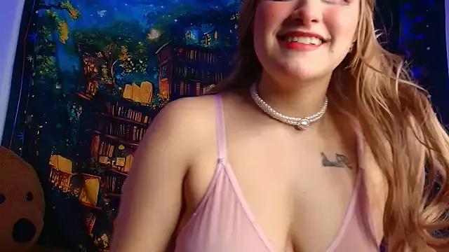 LailaCatt on StripChat 