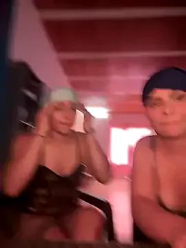 lalilamassu1 on StripChat 