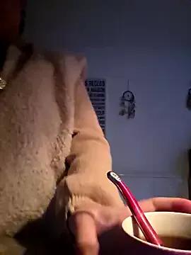 lasexycoquine59 — Dshabiller moi et on joue ensemble