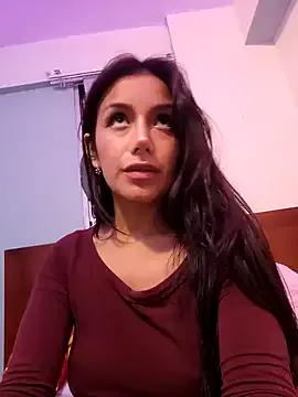 Lau1127 on StripChat