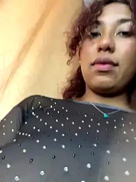 lauraltt on StripChat