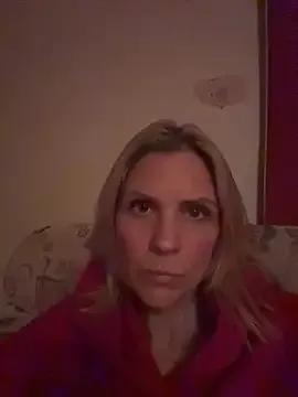 Lexi-Lux-X on StripChat