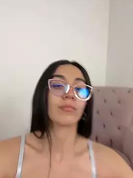 Liaa_sr on StripChat