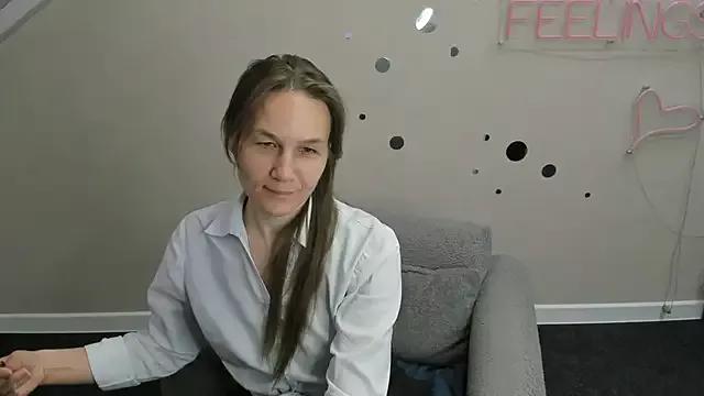 Lillian_White on StripChat 