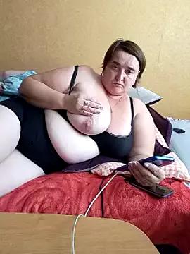 LiluHot on StripChat 