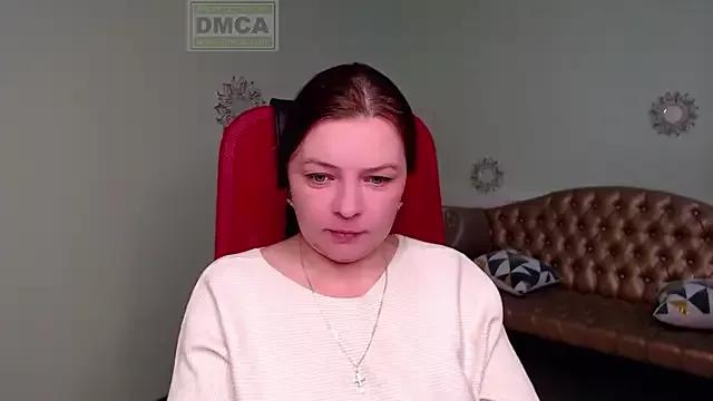 Lily_flower7 on StripChat 