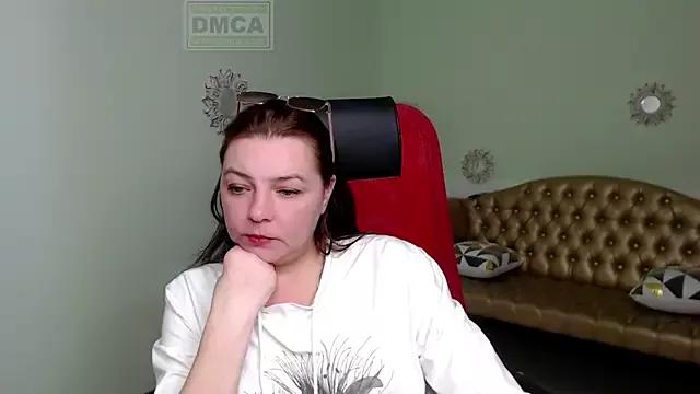 Lily_flower7 on StripChat 