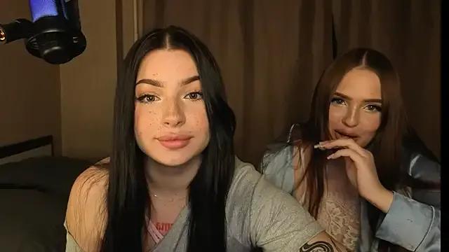 LisaAndDenis — Freechat on StripChat