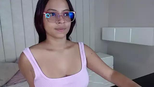 Littleolivia_ on StripChat 
