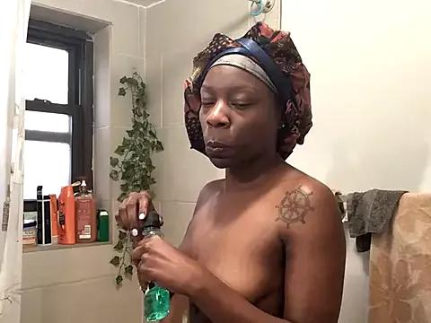 StripChat littyleesh1  is Freechat  littyleesh1 — Get that nut baby  (squirt attempt)