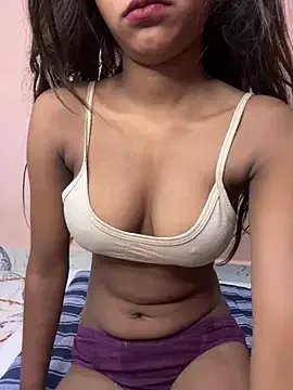 Liza_janu on StripChat