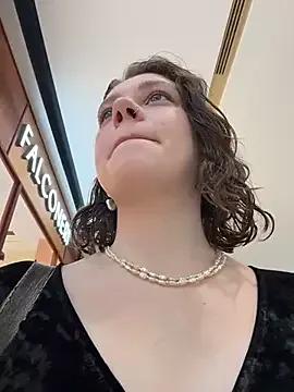 Freechat lucy-joy on StripChat