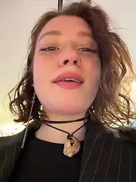 Freechat lucy-joy on StripChat