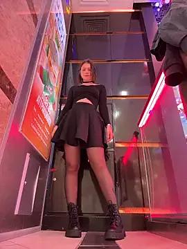 Freechat lucy-joy on StripChat