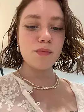 Freechat lucy-joy on StripChat