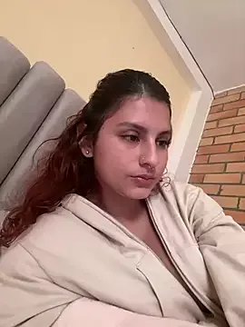 Luu_Princess on StripChat