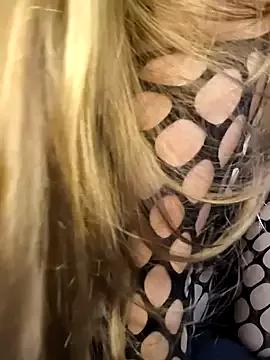 StripChat Main_Pleasure  is Freechat  Main_Pleasure — Anal fuck+ squirt