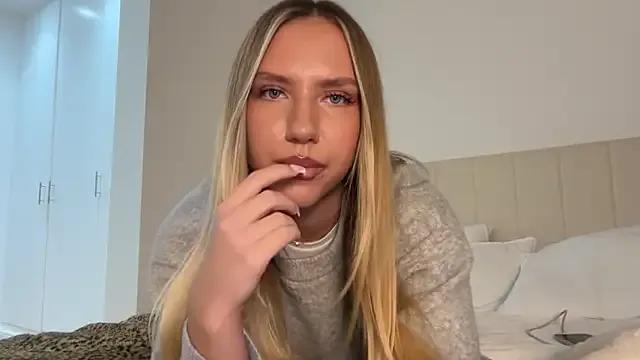 mariareevx — tease pussy in doggy