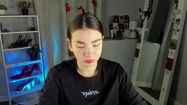 Marissa_Garcia — headphones