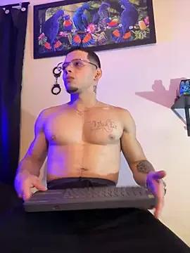 Matt_your_master_ on StripChat