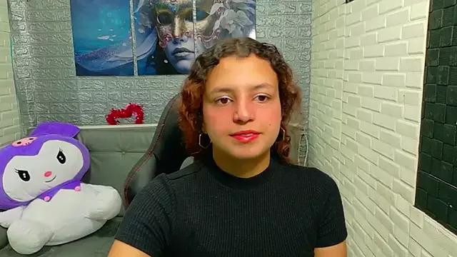 Maya_Thomson on StripChat 