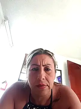 maynor_1998 model from StripChat