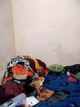 meenu_bhabhi547 — Nude in public