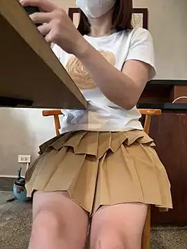 Meii-meyy on StripChat