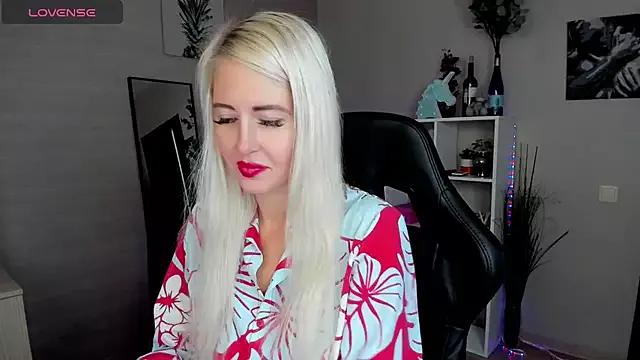 Mermaid_N on StripChat 