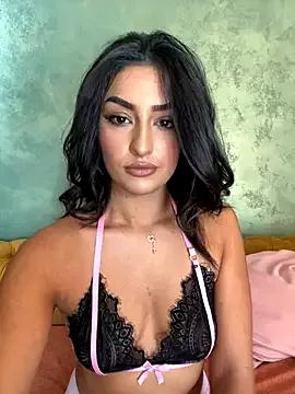 StripChat Mia_spicyy  is Freechat  Mia_spicyy — Sloppy Blowjob