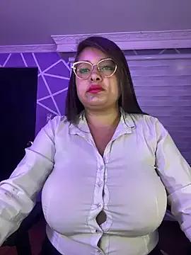 MiiaaJoness on StripChat
