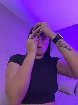 miss_elissa11 on StripChat 