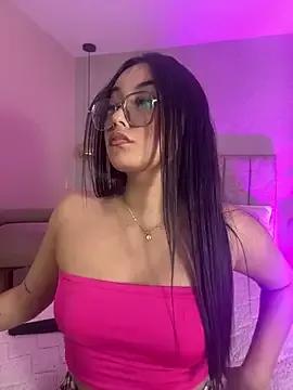 miss_elissa11 on StripChat 