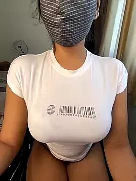 miss_lina on StripChat 