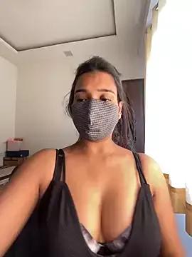 miss_lina on StripChat 