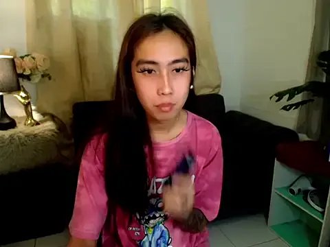 Misspoisonivy on StripChat